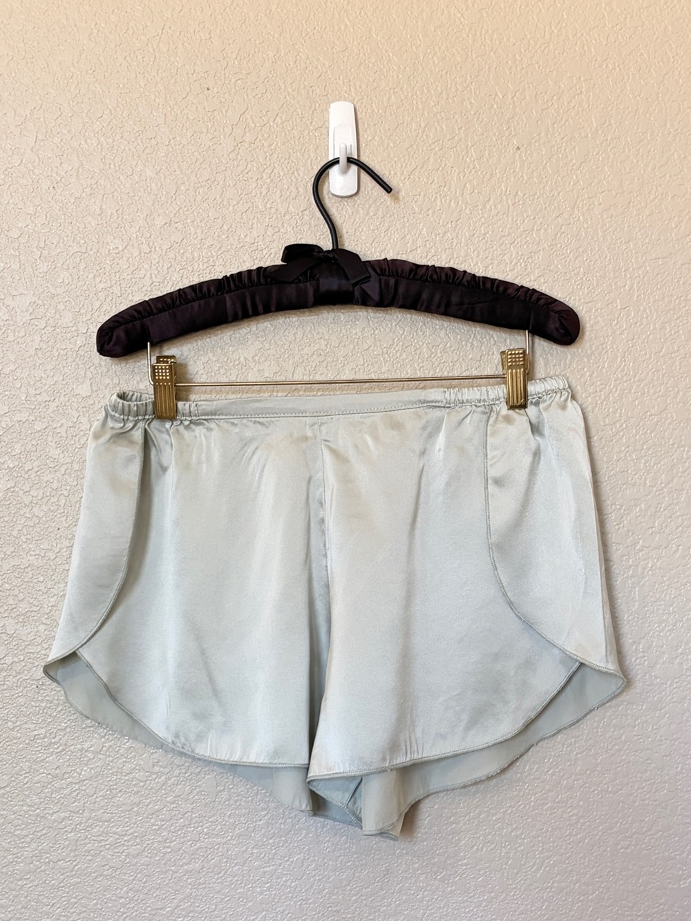 Lunya Tulip Shorts Washable Silk Pajama Short L Meditative Grey